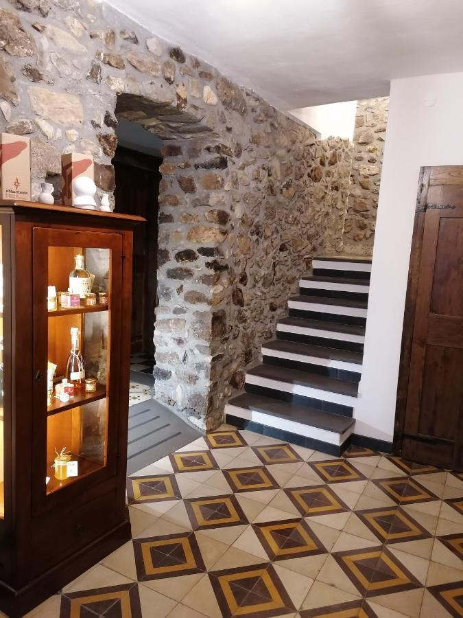 Deiana Bed & Breakfast Santu Lussurgiu Exterior photo