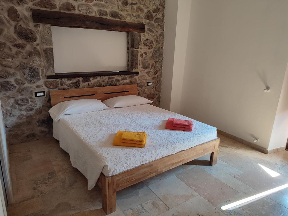Deiana Bed & Breakfast Santu Lussurgiu Exterior photo