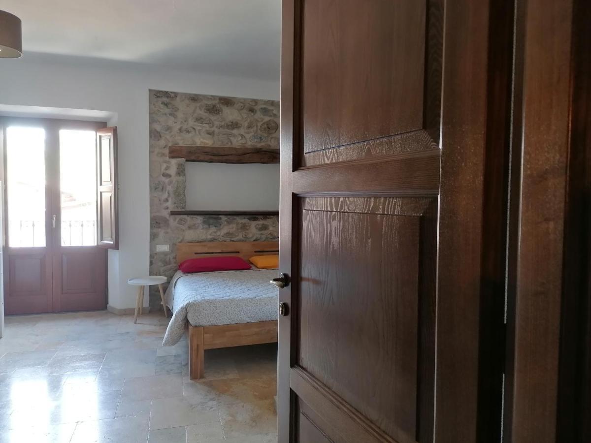Deiana Bed & Breakfast Santu Lussurgiu Exterior photo